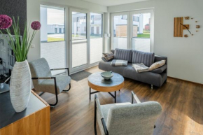 Hangar 19 Superior Apartment mit Terrasse und Garten H1W1 Schwerin